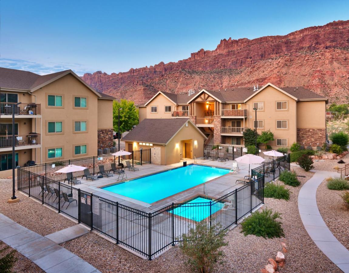 2G New Moab Redcliff Condo, Pool & Hot Tub Eksteriør bilde